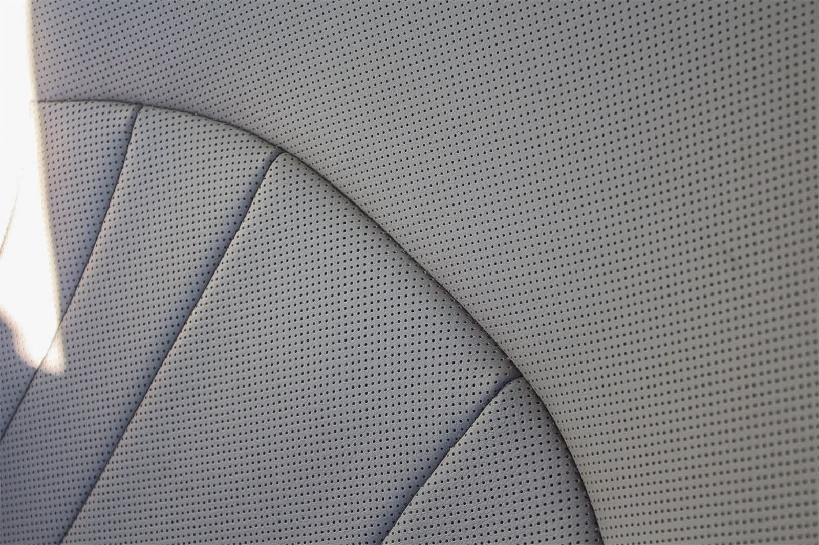 Thumbnail: 2015 Hyundai Genesis - 37