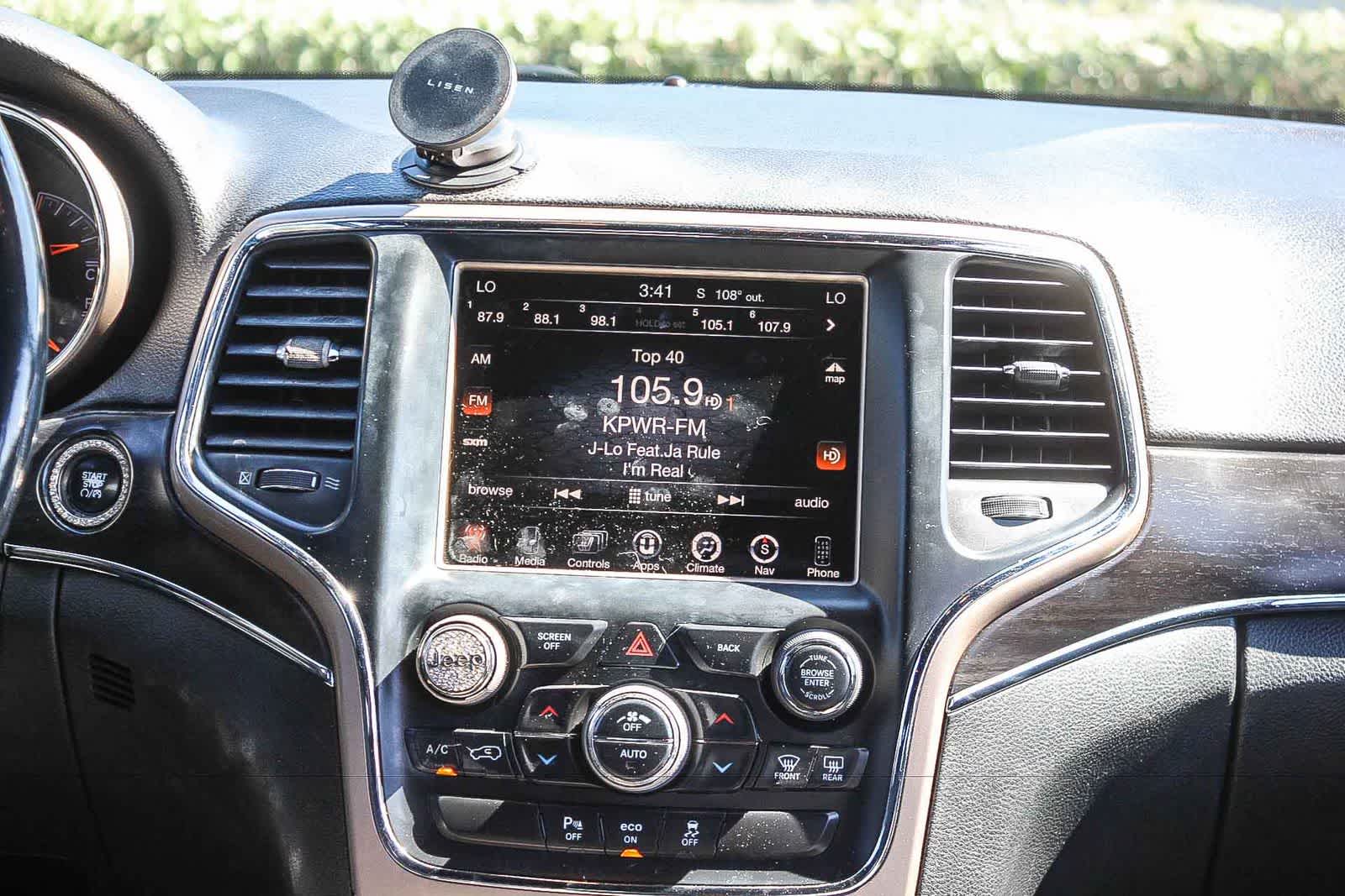 Thumbnail: 2014 Jeep Grand Cherokee - 17