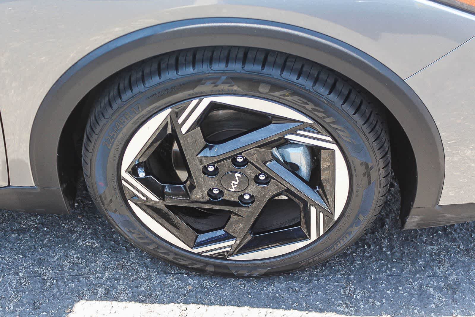 Thumbnail: 2025 Kia K4 - 13