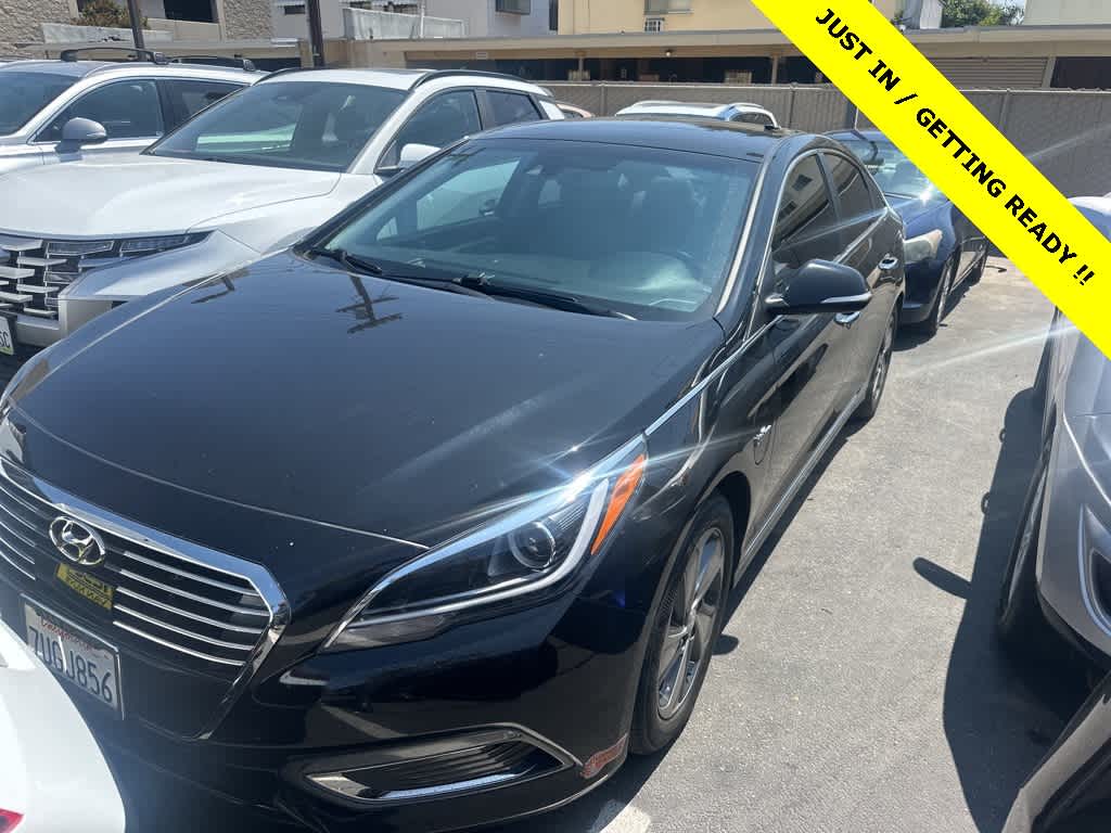 Thumbnail: 2016 Hyundai Sonata - 1