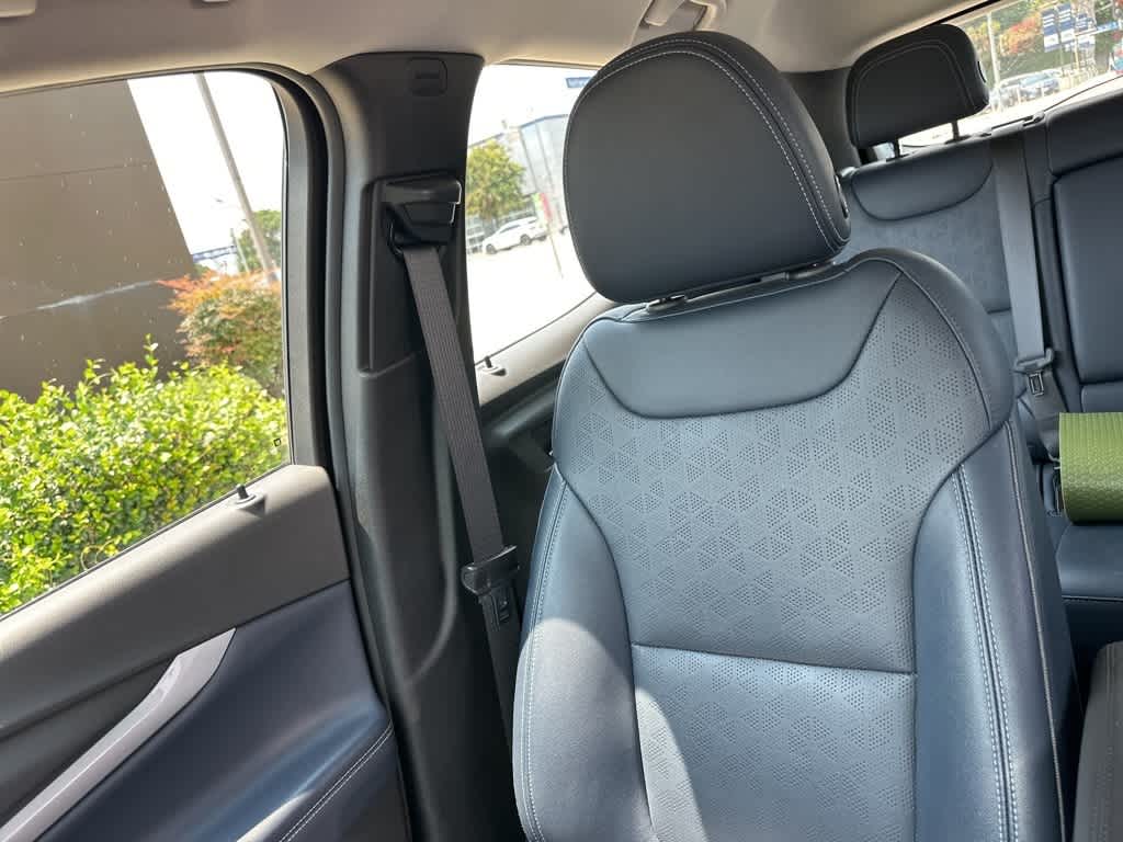Thumbnail: 2023 Chevrolet Bolt EUV - 17