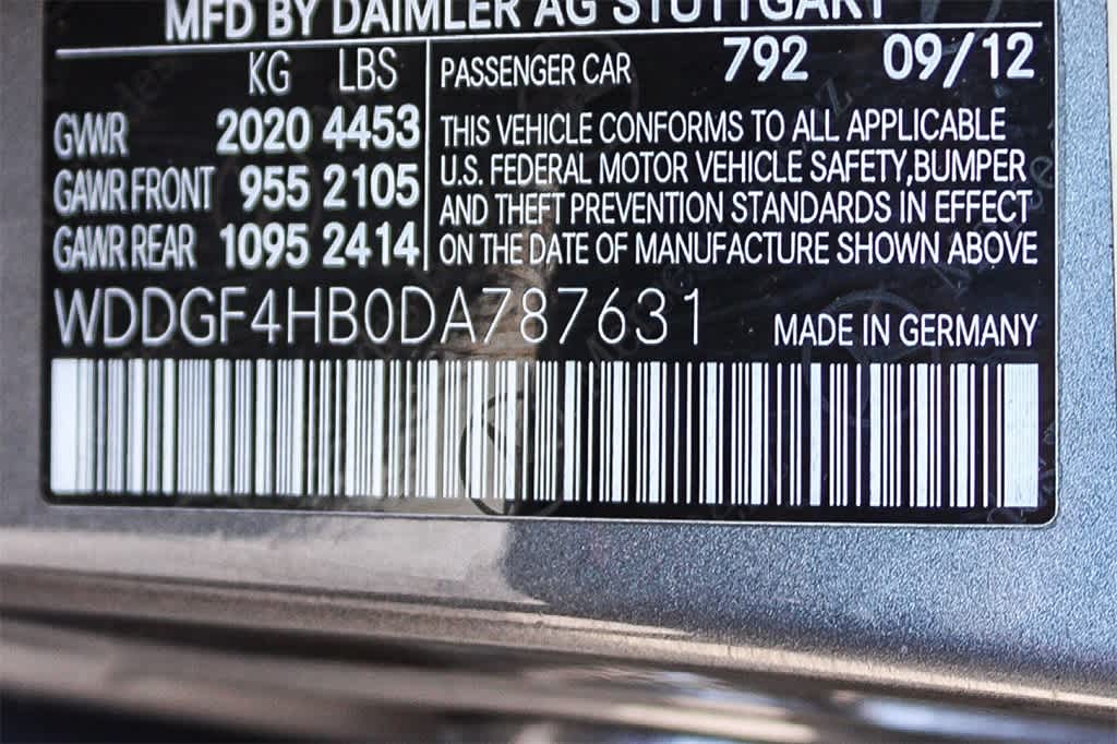 Thumbnail: 2013 Mercedes-Benz C-Class - 28