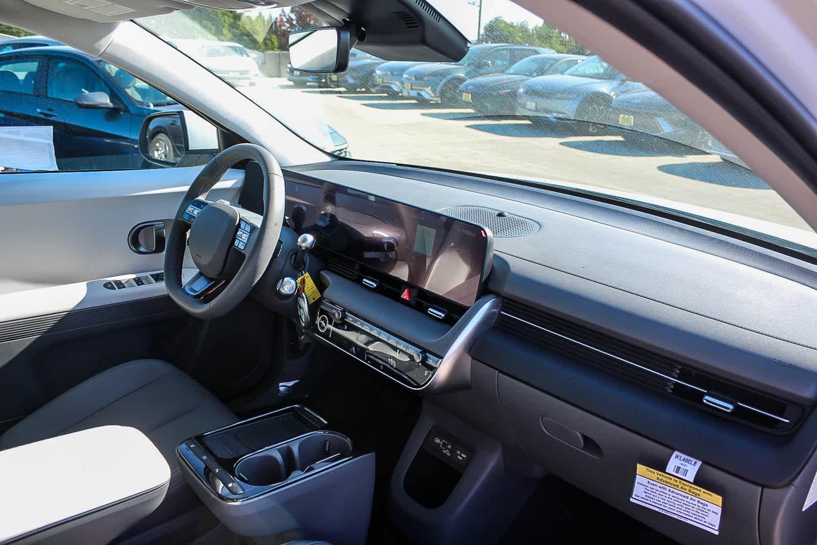 Thumbnail: 2026 Hyundai Ioniq 5 - 22