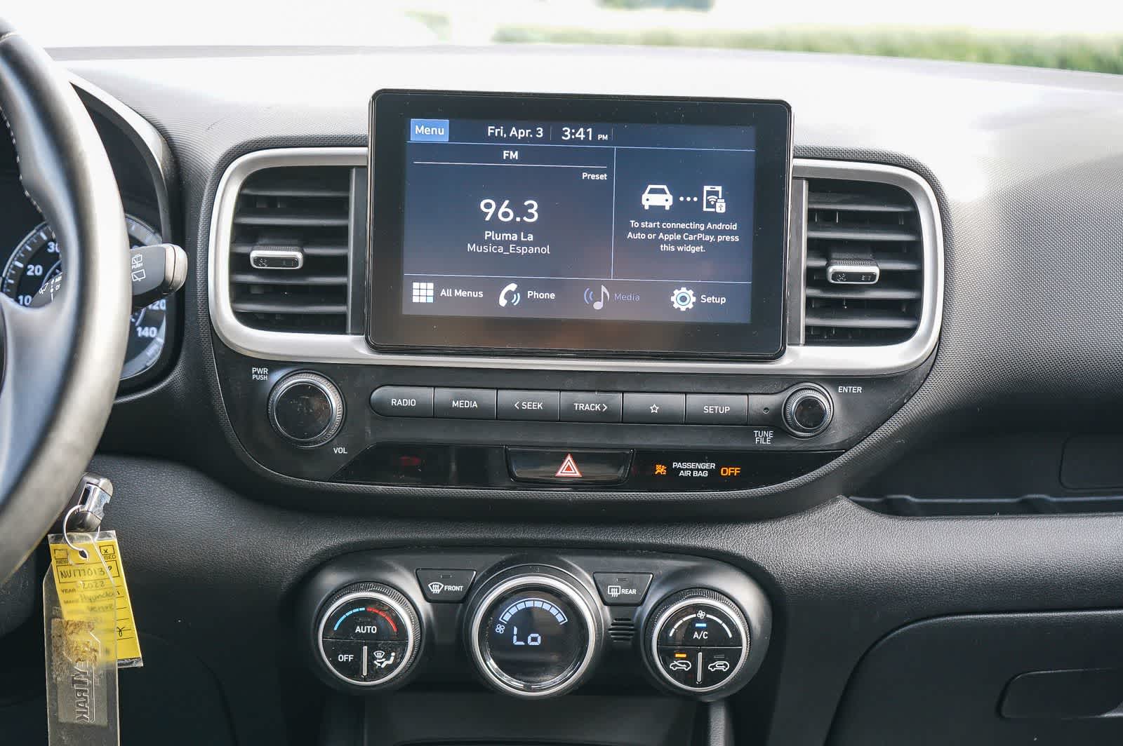 Thumbnail: 2022 Hyundai Venue - 15