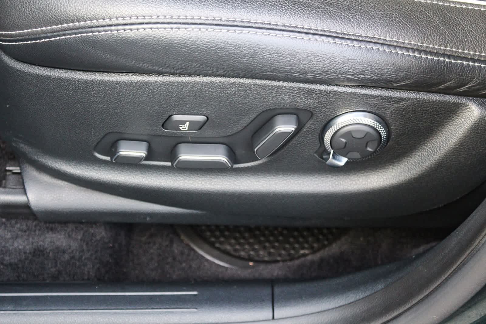 Thumbnail: 2023 Genesis GV70 - 26