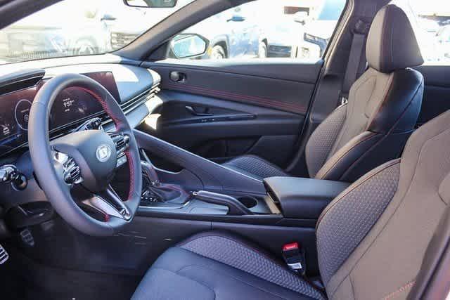 Thumbnail: 2025 Hyundai Elantra - 19