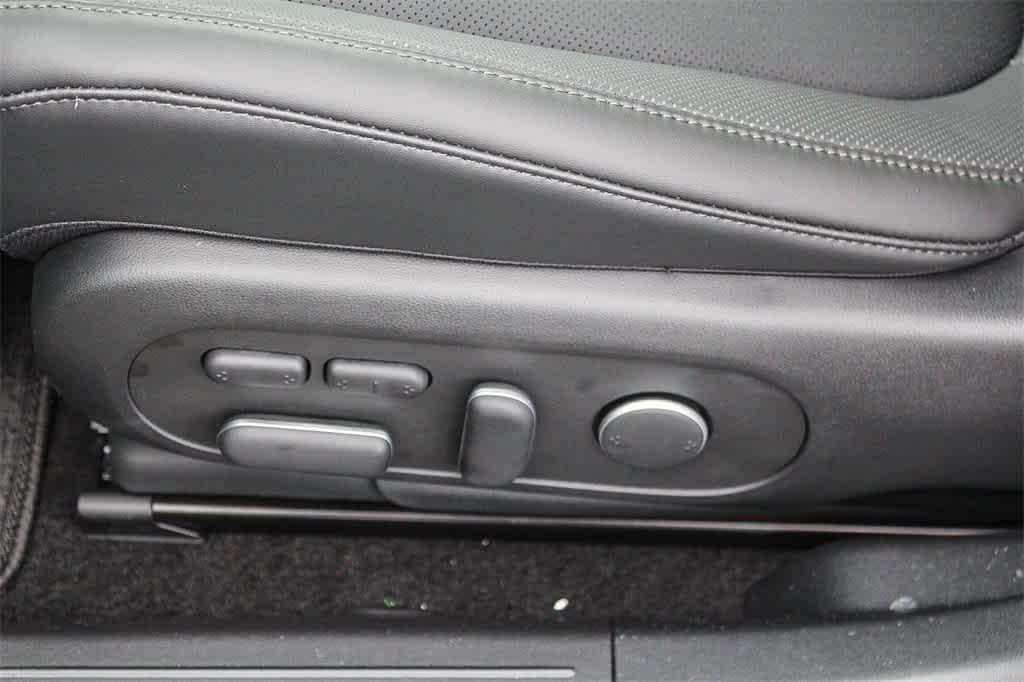 Thumbnail: 2026 Hyundai Ioniq 5 - 28