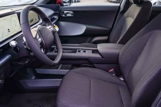 Thumbnail: 2025 Hyundai Ioniq 6 - 22