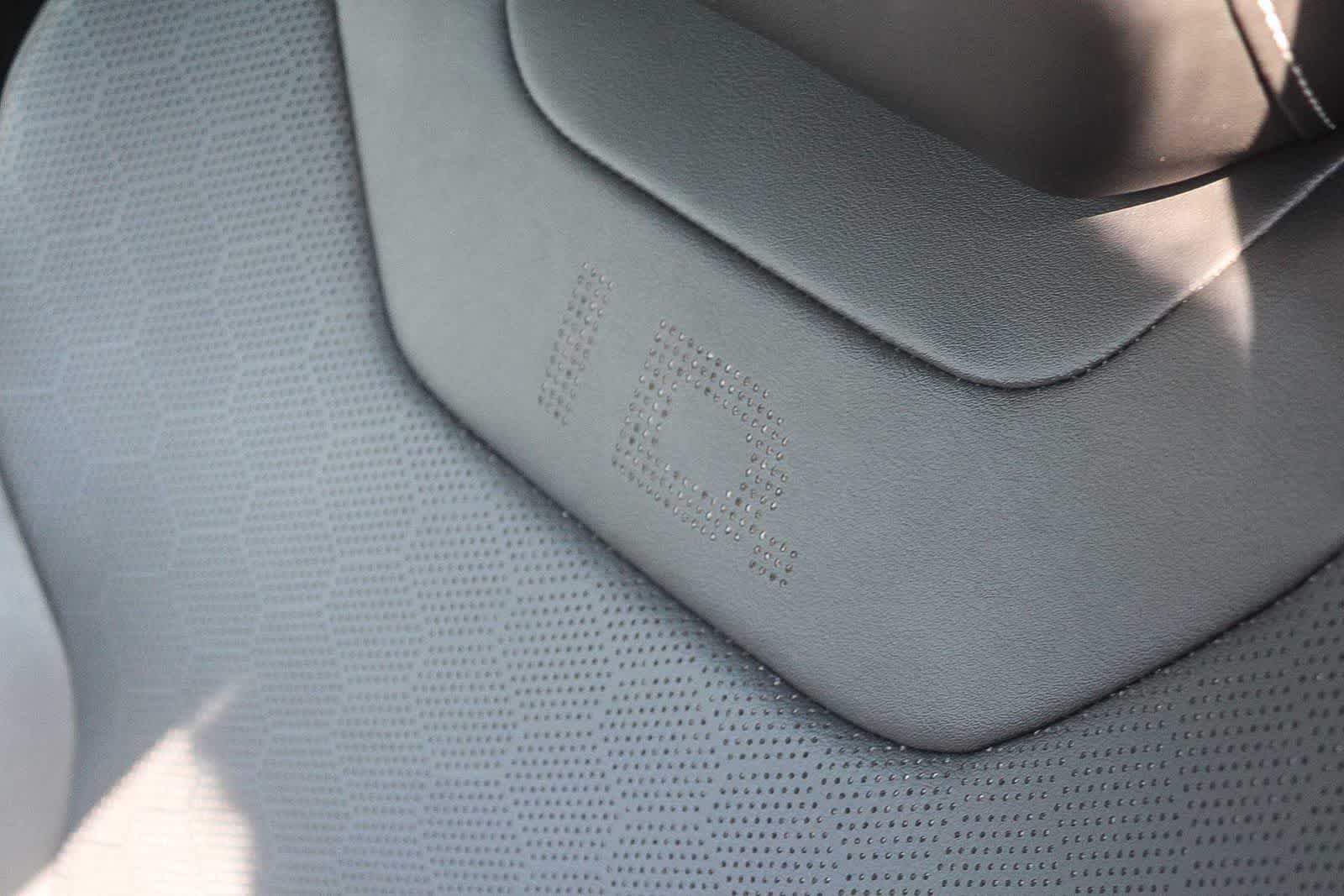 Thumbnail: 2023 Volkswagen ID.4 - 34