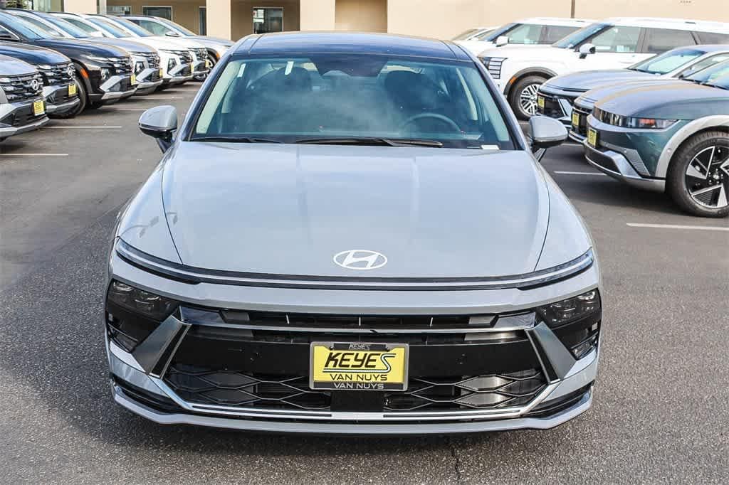 New 2026 Hyundai Sonata Hybrid SEL Sedan