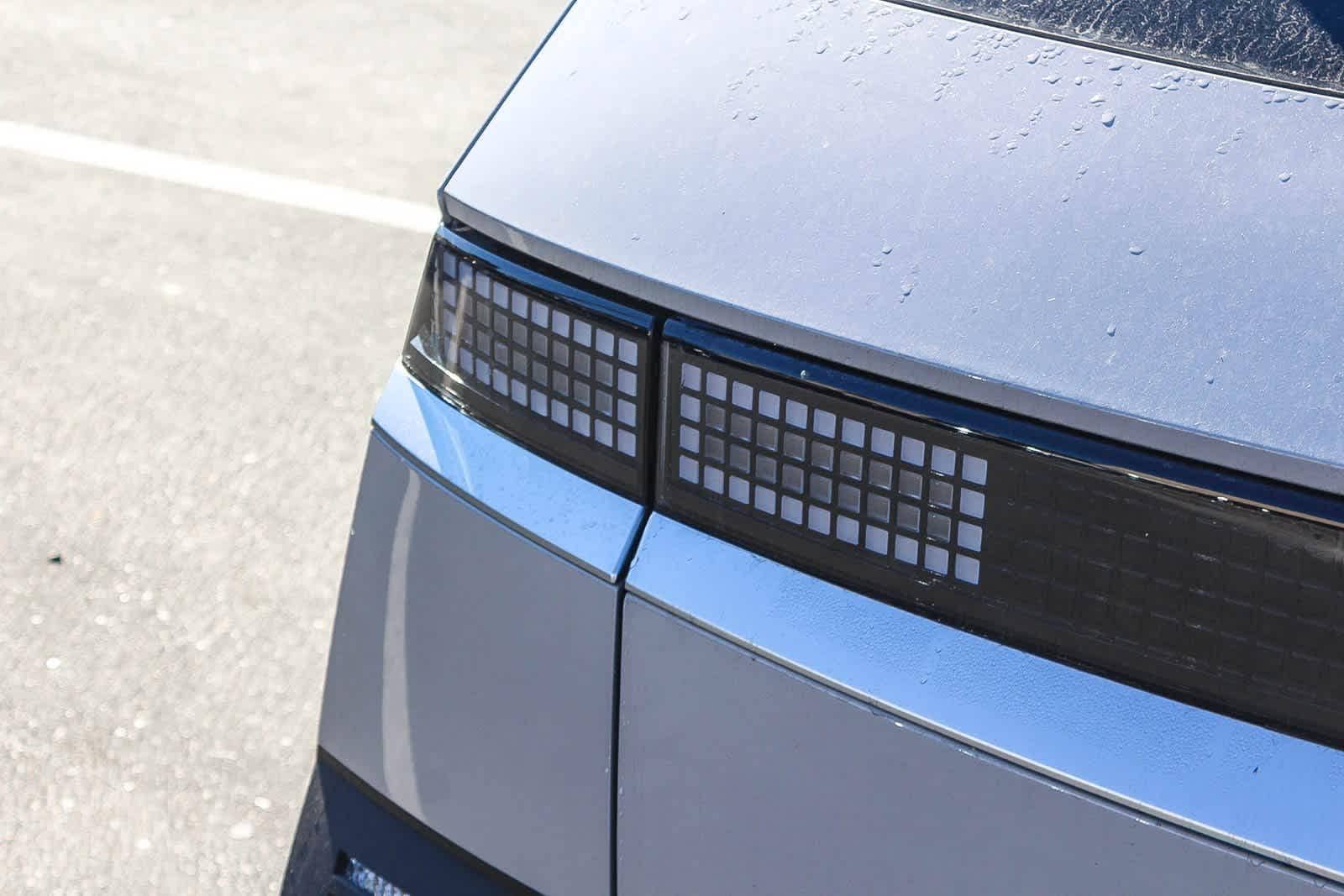 Thumbnail: 2026 Hyundai Ioniq 5 - 8