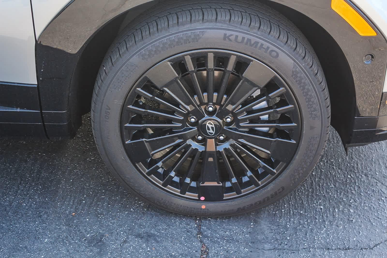 Thumbnail: 2025 Hyundai Santa Fe - 11