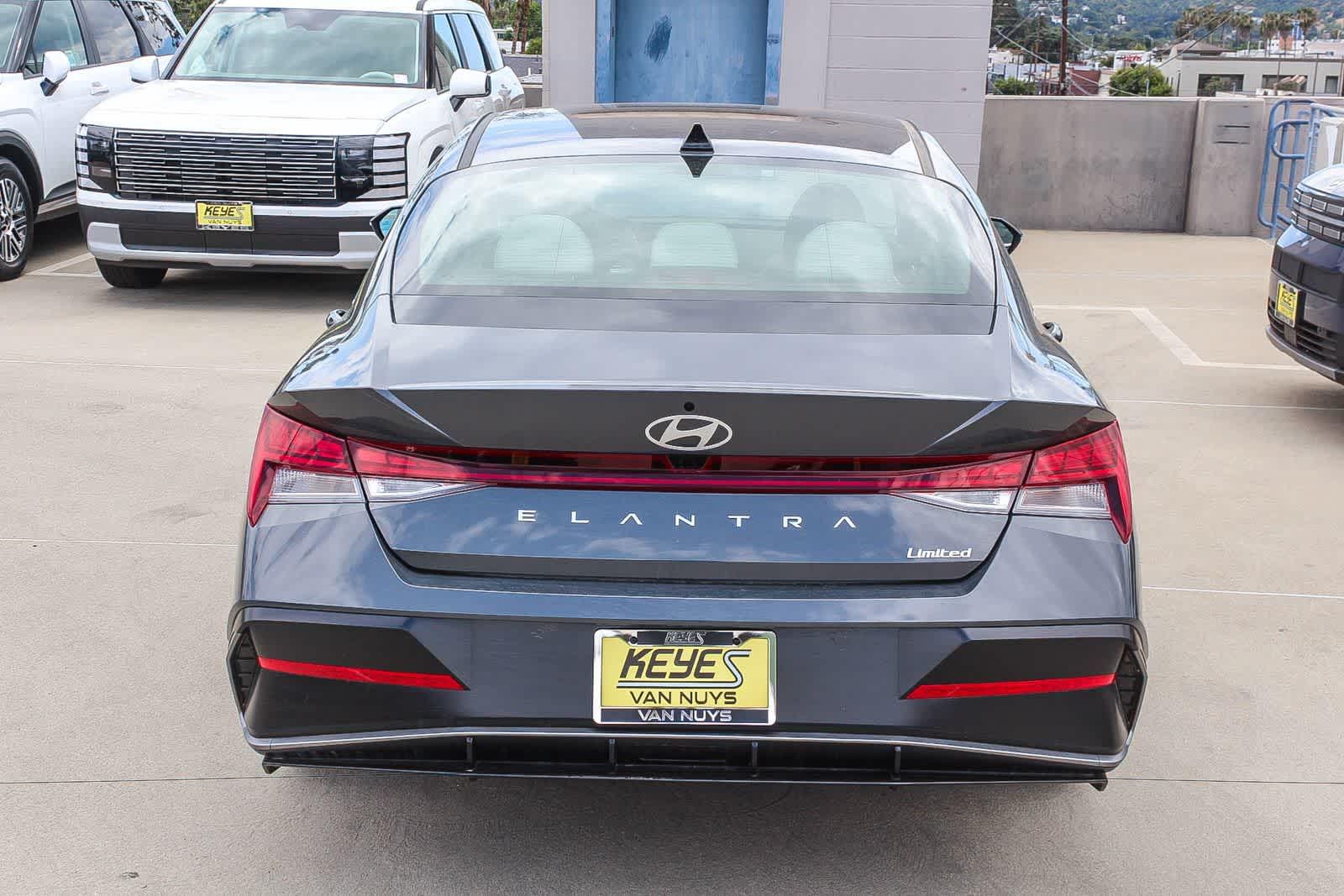 Thumbnail: 2026 Hyundai Elantra - 6