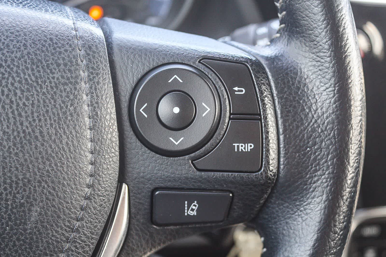 Thumbnail: 2018 Toyota Corolla iM - 33