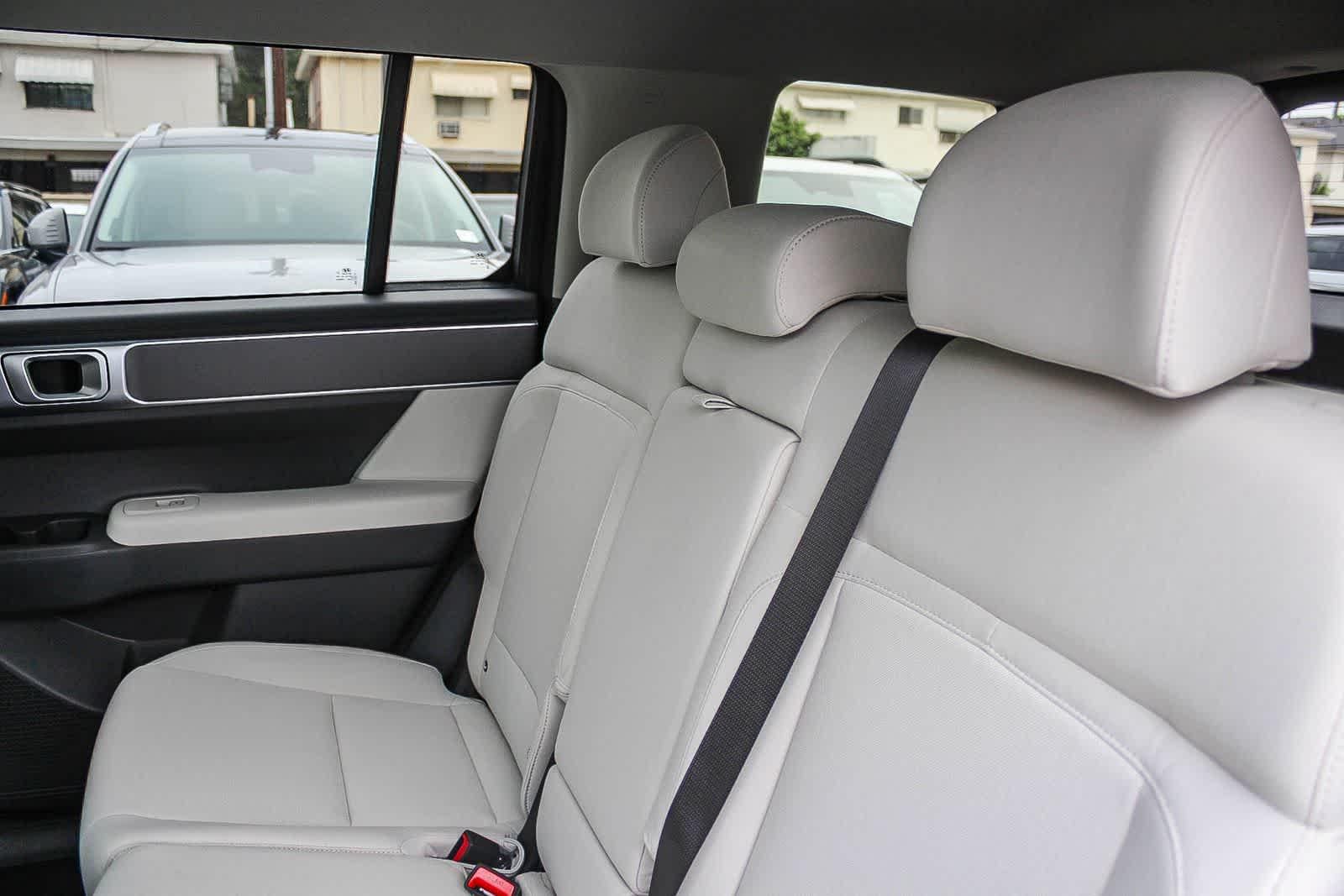 Thumbnail: 2026 Hyundai Santa Fe - 24