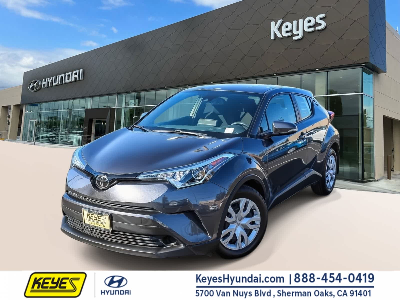 2019 Toyota C-HR LE -
                  Van Nuys, CA