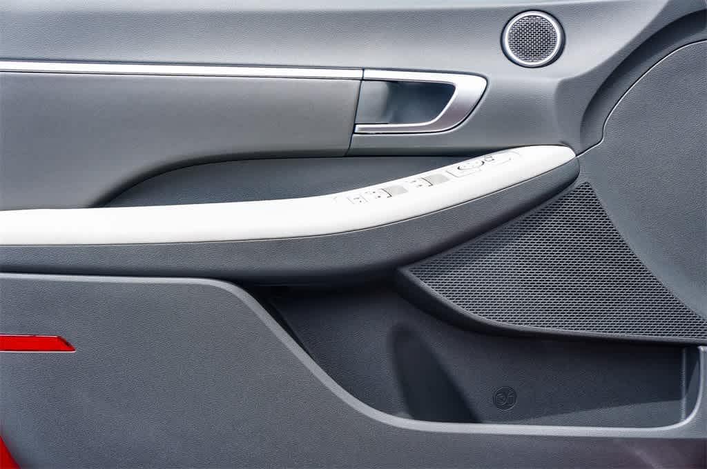 Thumbnail: 2025 Hyundai Sonata - 23