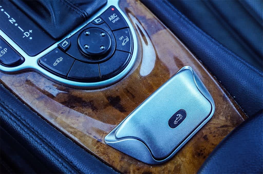 Thumbnail: 2009 Mercedes-Benz SL-Class - 26