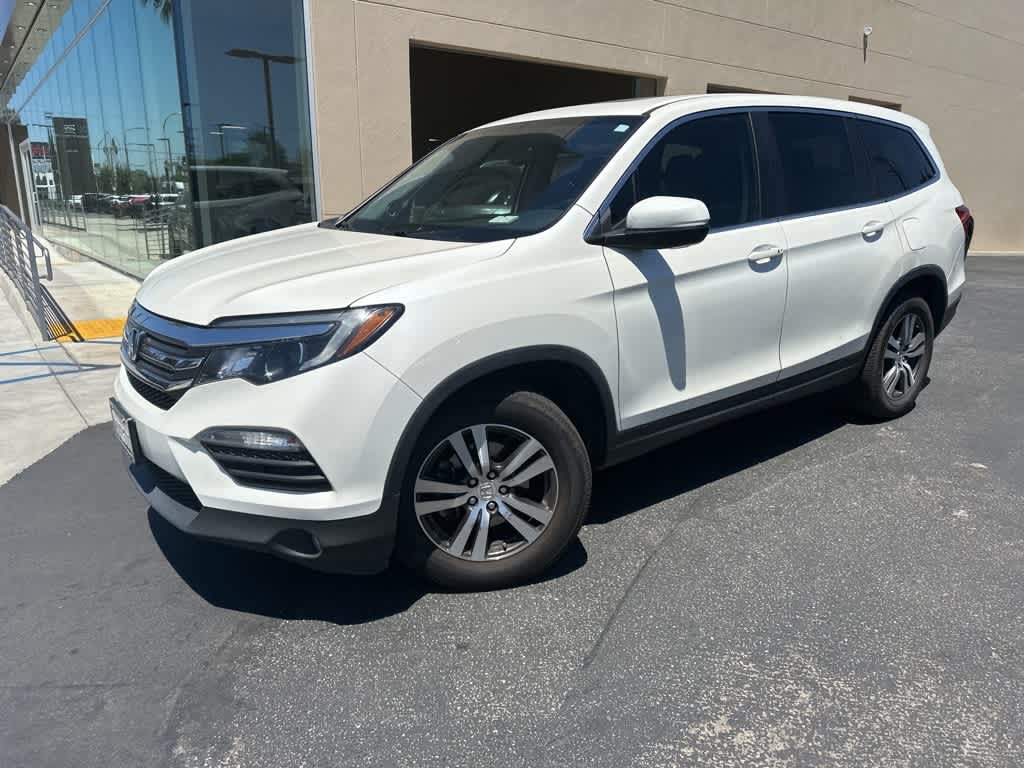 Thumbnail: 2018 Honda Pilot - 3