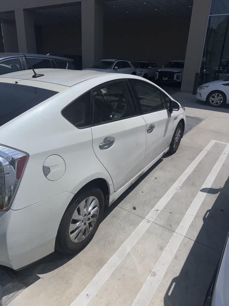 Thumbnail: 2012 Toyota Prius - 6