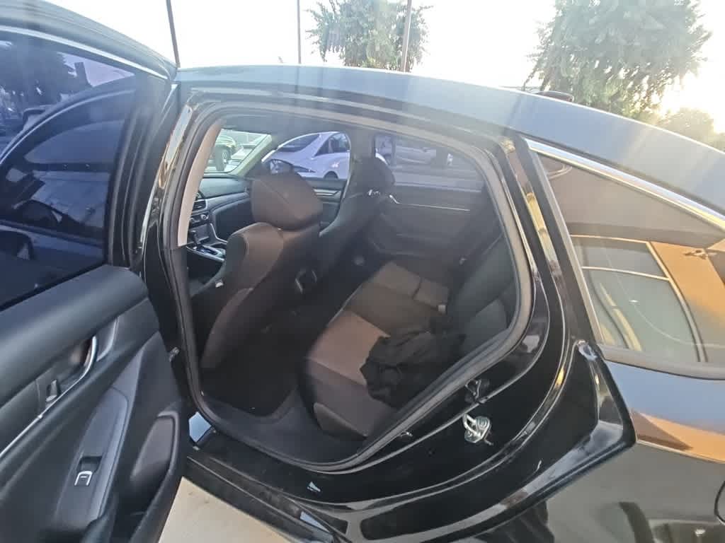 Thumbnail: 2019 Honda Accord - 16