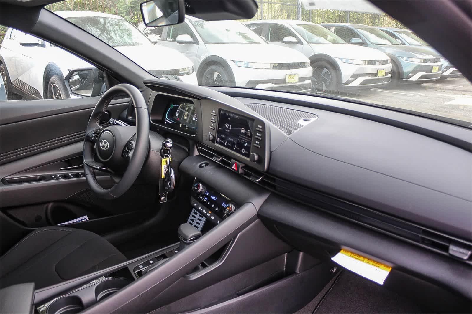 Thumbnail: 2026 Hyundai Elantra - 22