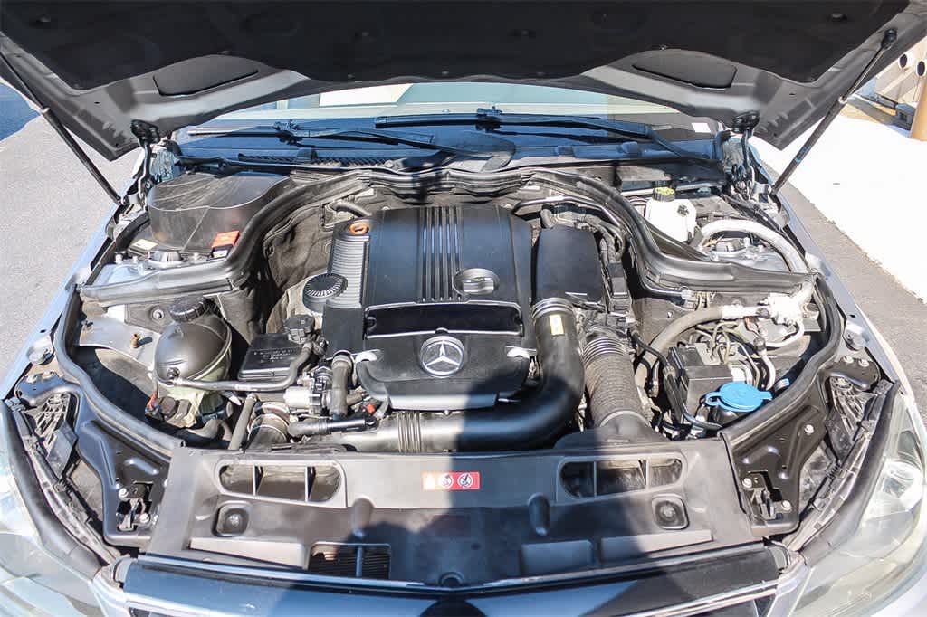 Thumbnail: 2013 Mercedes-Benz C-Class - 26