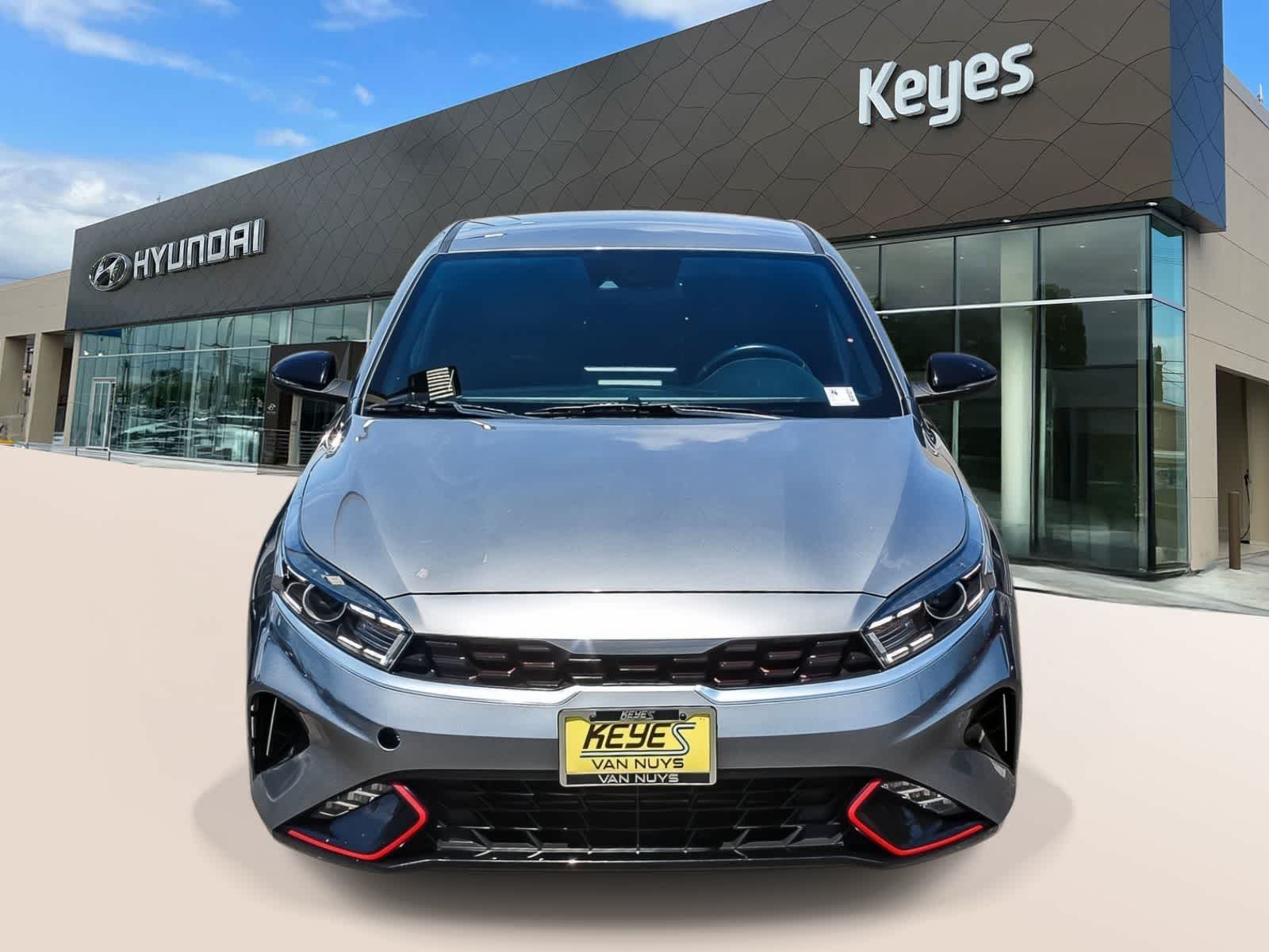 Thumbnail: 2022 Kia Forte - 2