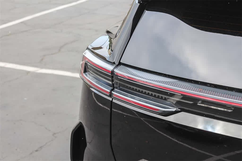 Thumbnail: 2025 Polestar 3 - 8