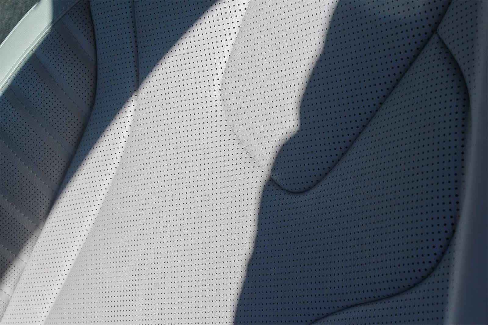 Thumbnail: 2025 Hyundai Elantra - 36