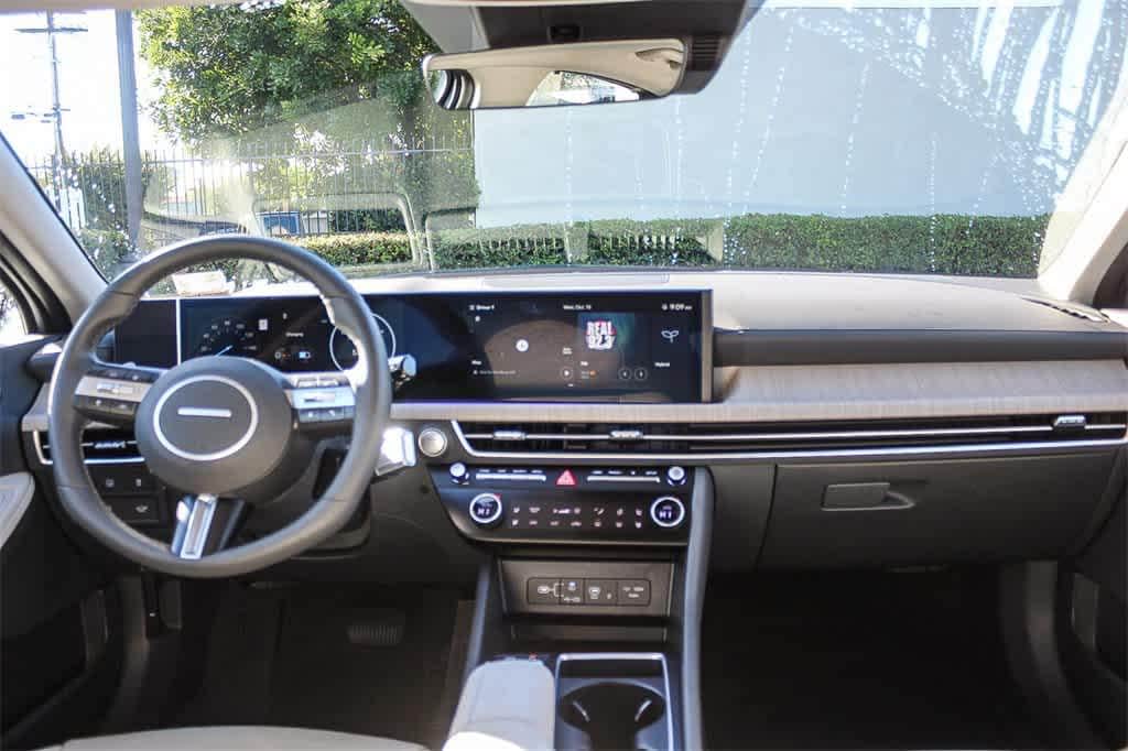 Thumbnail: 2025 Hyundai Sonata - 14