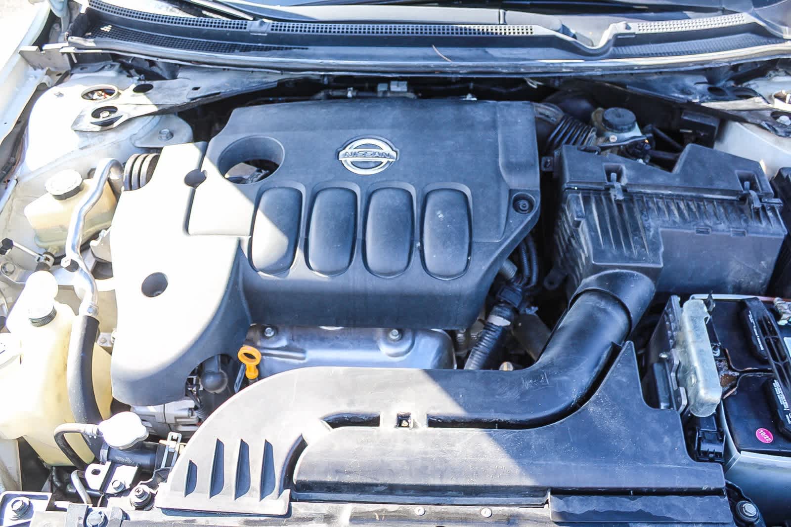 Thumbnail: 2012 Nissan Altima - 35