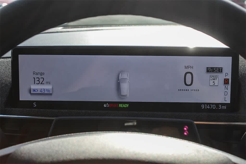 Thumbnail: 2022 Ford Mustang Mach-E - 31