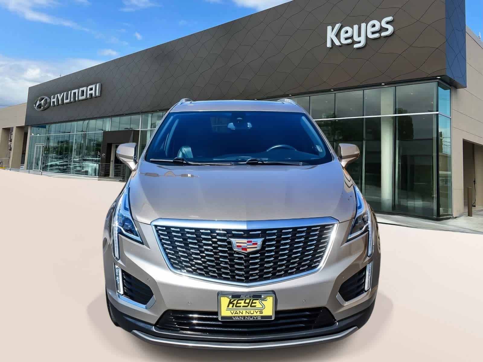 Thumbnail: 2022 Cadillac XT5 - 2