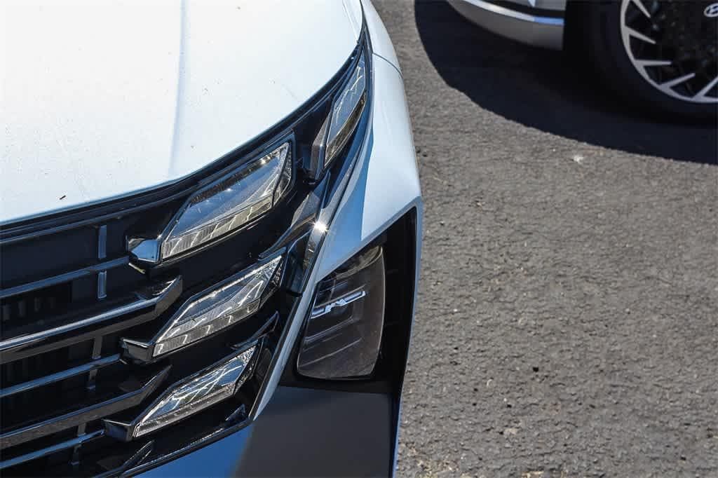 Thumbnail: 2025 Hyundai Tucson - 10