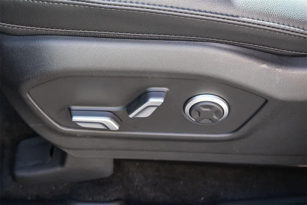 Thumbnail: 2026 Hyundai Santa Fe - 23