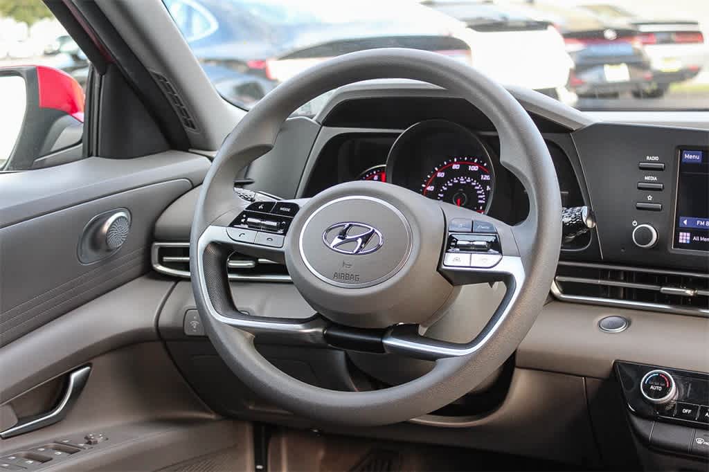 Thumbnail: 2023 Hyundai Elantra - 15