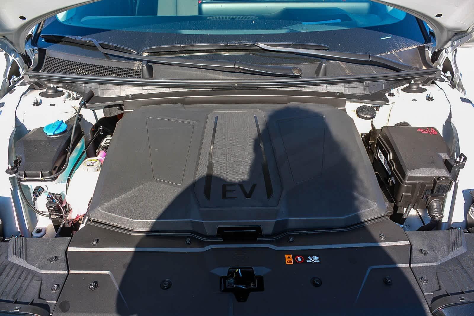 Thumbnail: 2026 Hyundai Ioniq 5 - 14