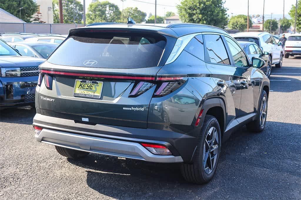 Thumbnail: 2025 Hyundai Tucson - 4