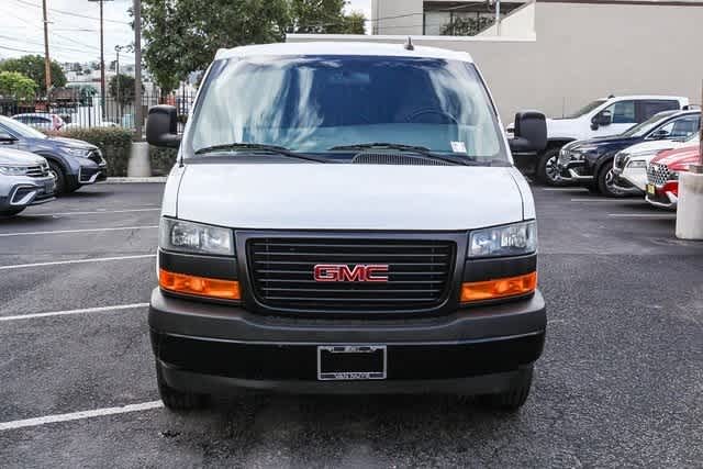 Thumbnail: 2023 GMC Savana - 2