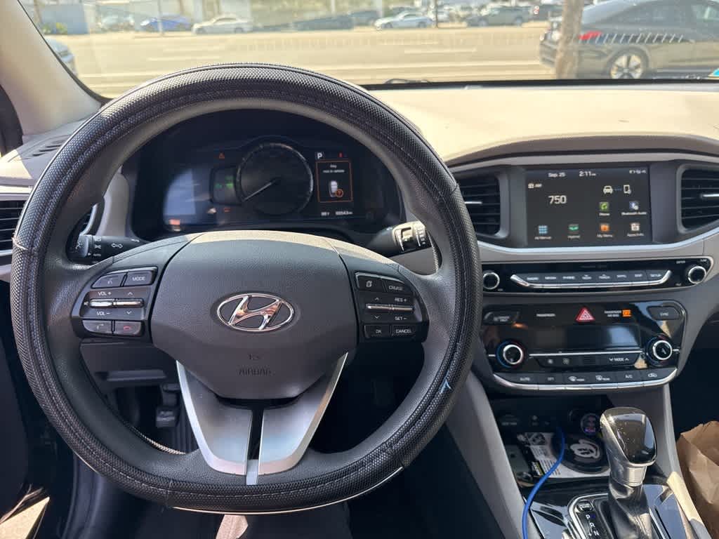 Thumbnail: 2019 Hyundai Ioniq - 3