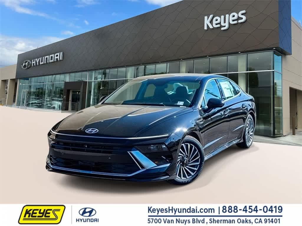 New 2025 Hyundai Sonata Hybrid Limited Sedan