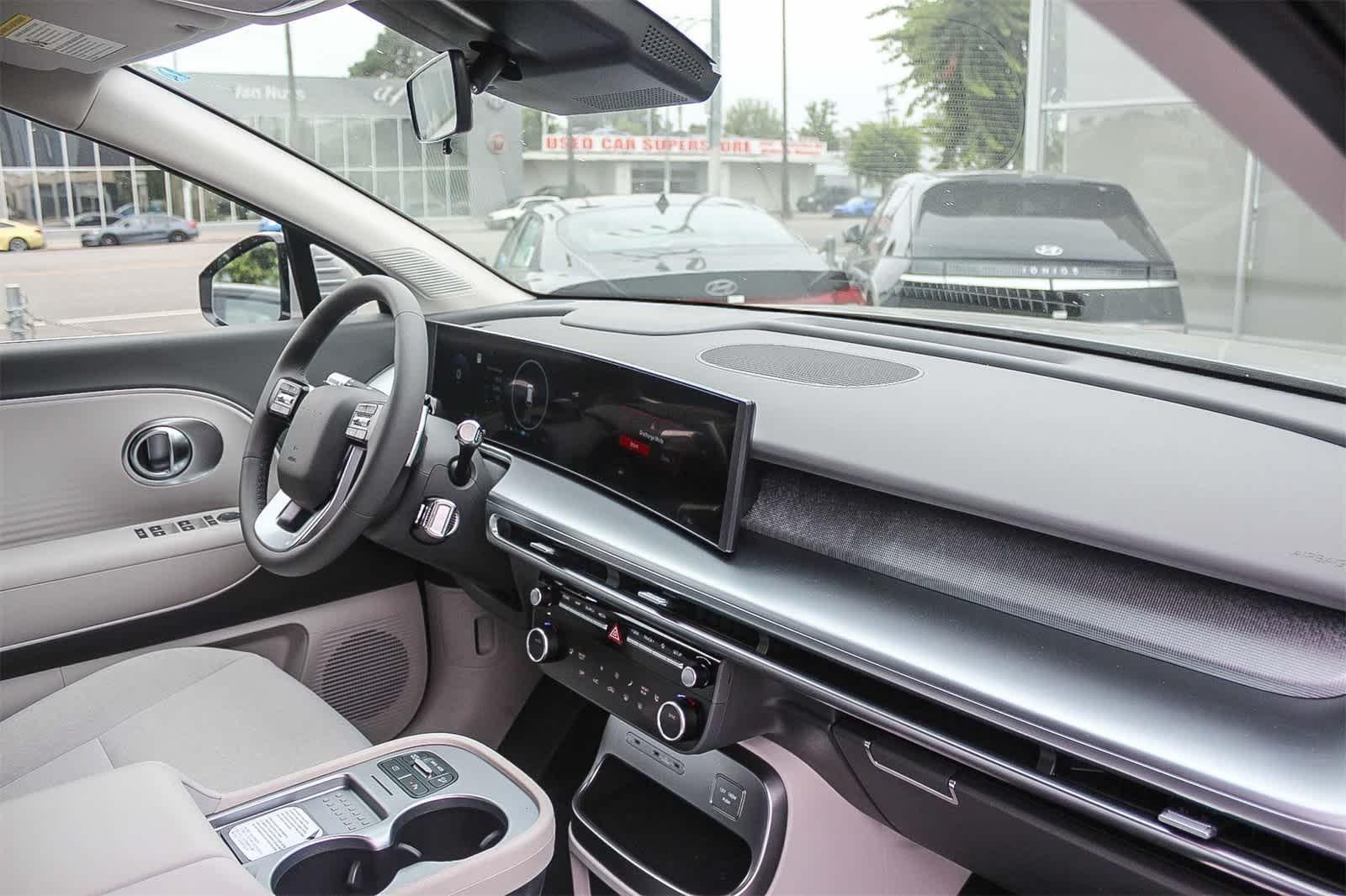 Thumbnail: 2026 Hyundai Ioniq - 22