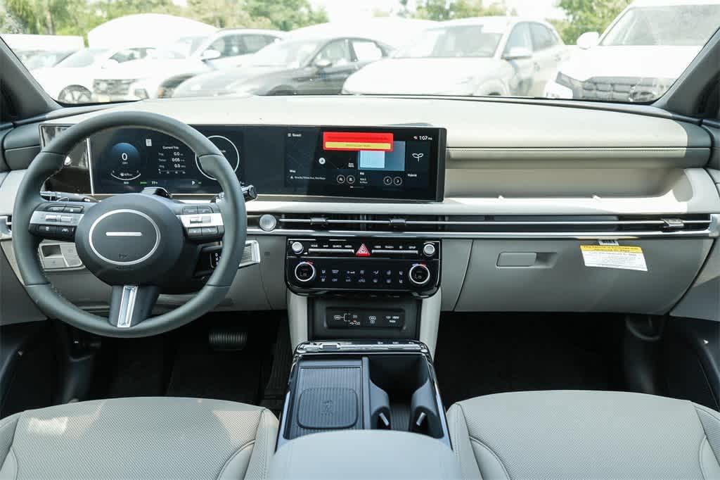 Thumbnail: 2025 Hyundai Tucson - 17