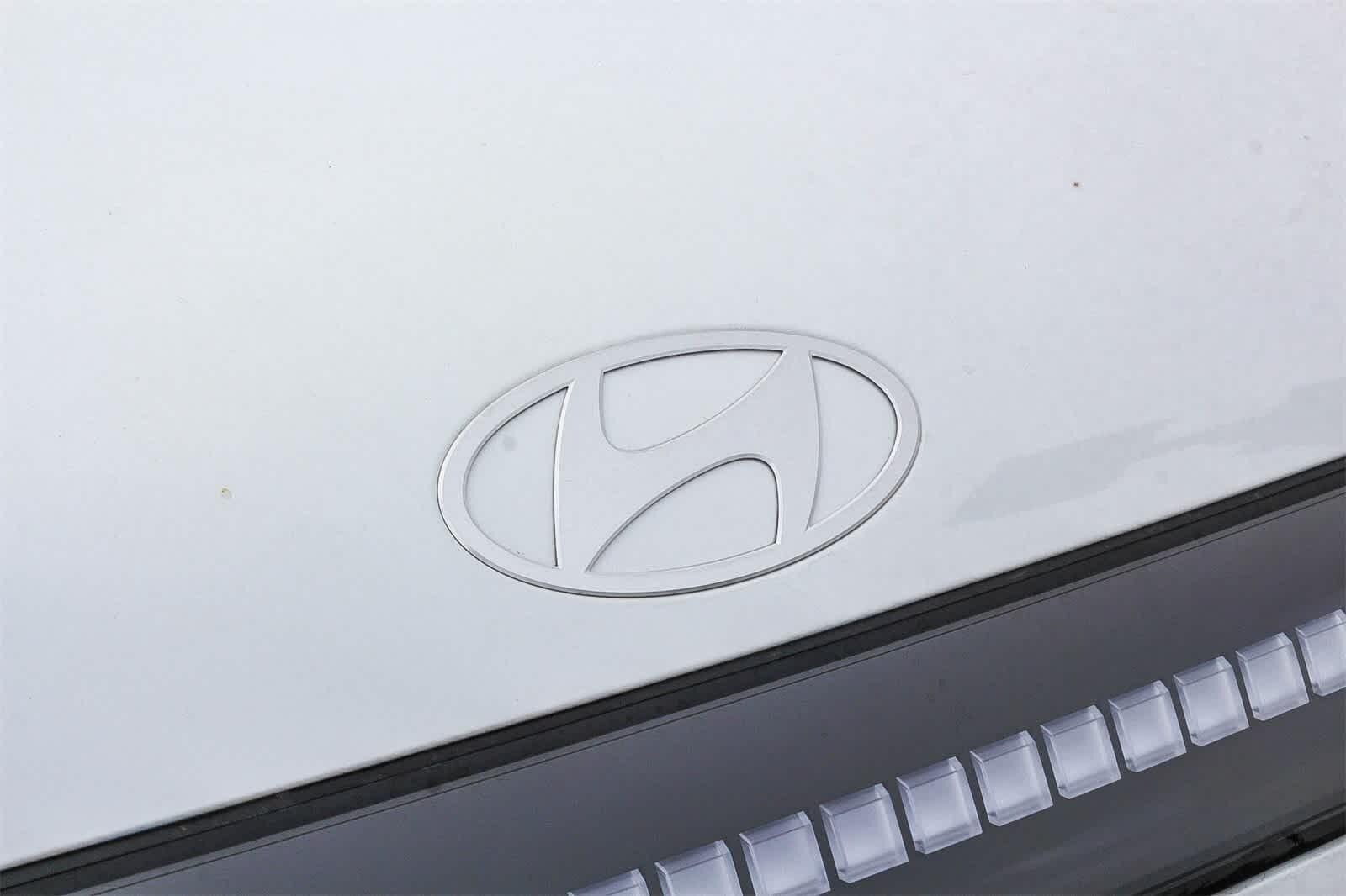 Thumbnail: 2026 Hyundai Ioniq - 13