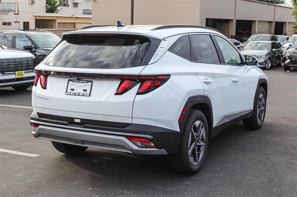 Thumbnail: 2026 Hyundai Tucson - 4