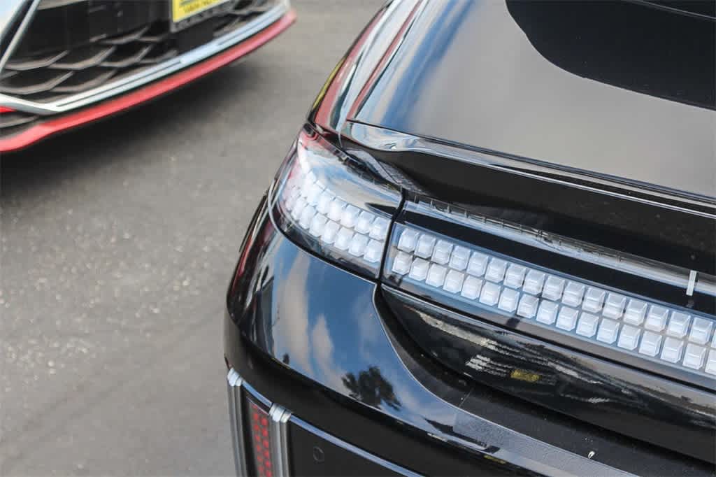 Thumbnail: 2023 Hyundai Ioniq 6 - 7