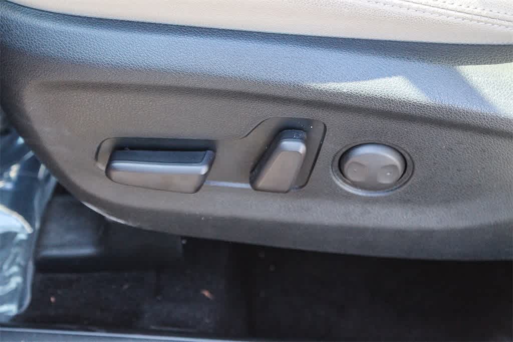 Thumbnail: 2022 Kia Sportage - 26