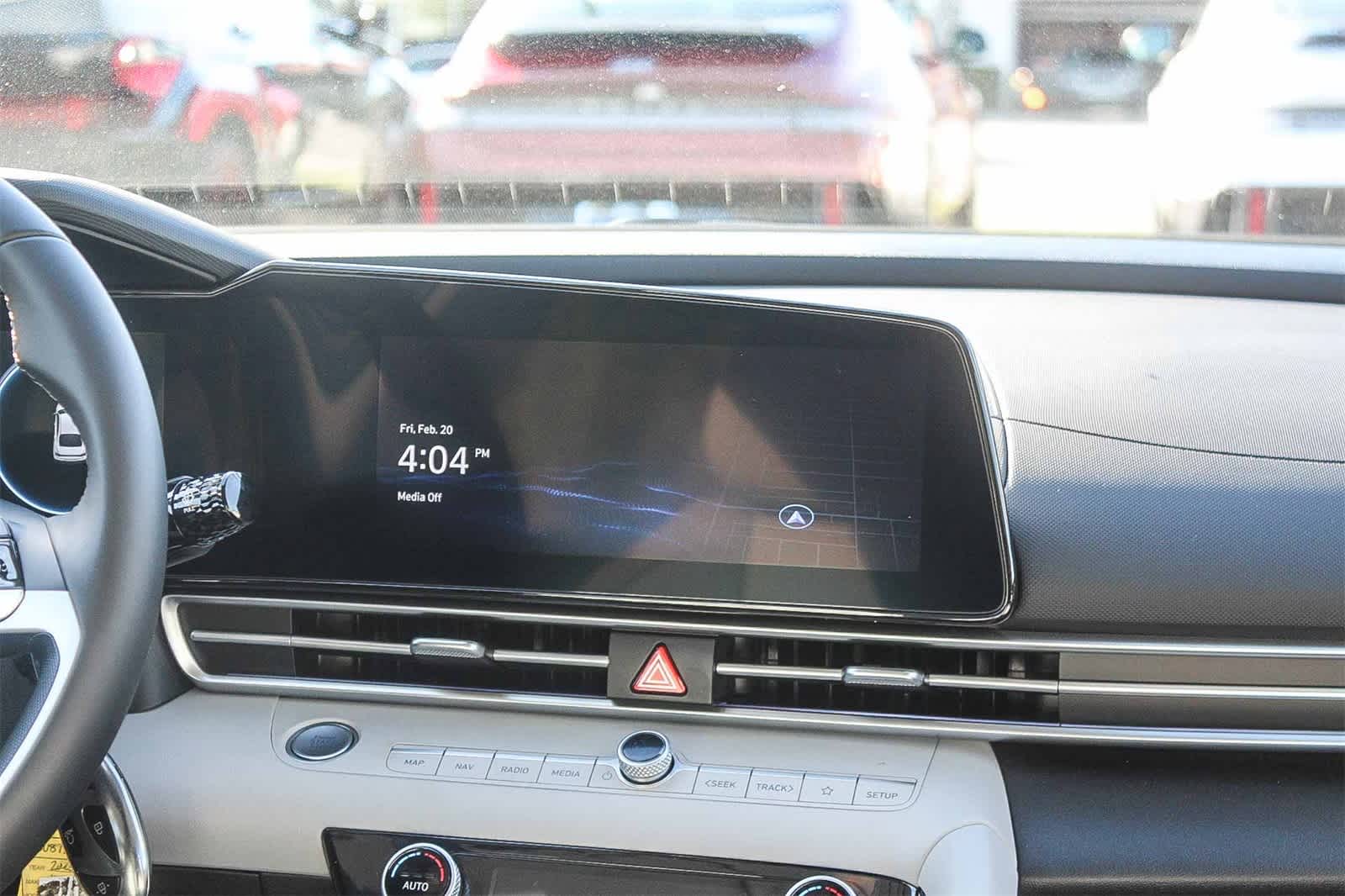 Thumbnail: 2025 Hyundai Elantra - 19