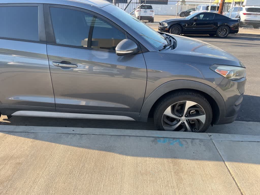 Thumbnail: 2017 Hyundai Tucson - 22